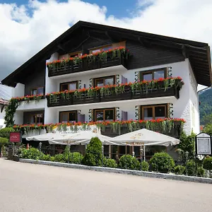 3* Hotel Restaurant Amadeus - Inclusive Skipass Und Vieles Mehr